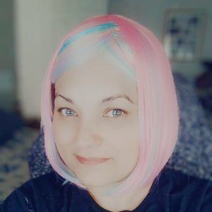 Meet your Posher, Telzey